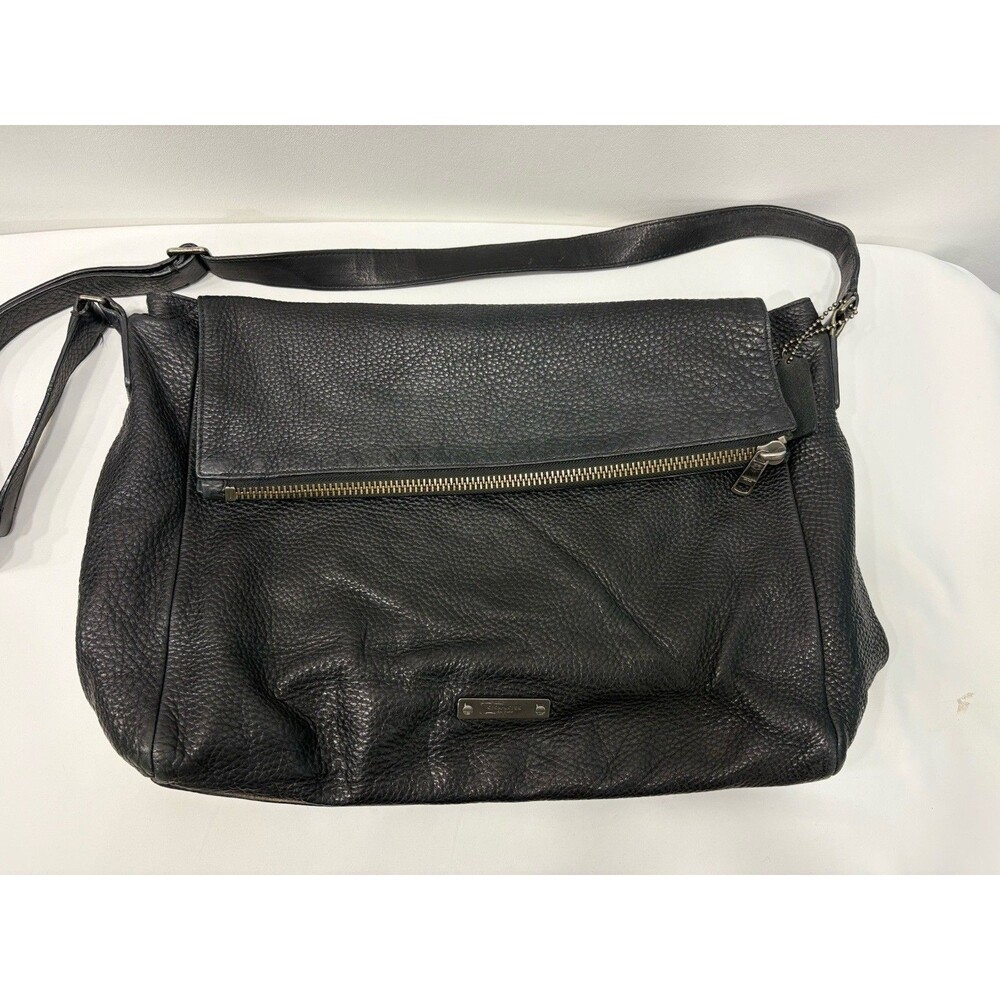 Coach Thompson Zip Top Messenger Black Pebbled Leather Crossbody Bag Unisex Bag